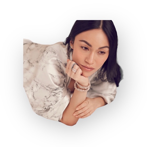 new Slip 𖦹 Bombshell Skinny Silk 2 Scrunchie Set 𖦹 Rose Gold Leopard 𖦹 Gift - Picture 2 of 16